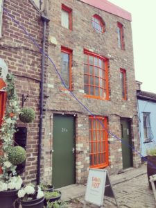 Available Studios – THE HIDDEN LANE AND THE HIVE GLASGOW